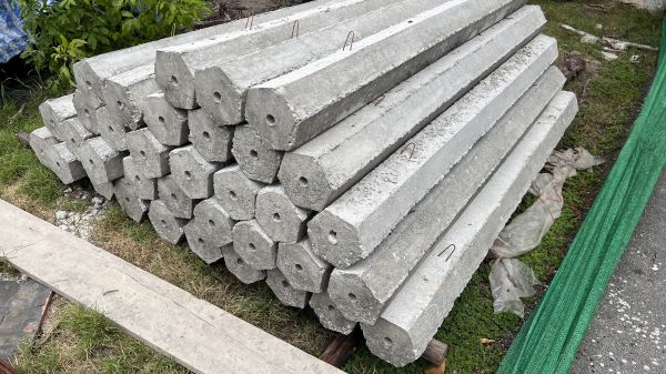 Cost of Concrete Piling Service in Peyton