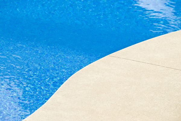 Cost of Pool Deck Construction in Peyton