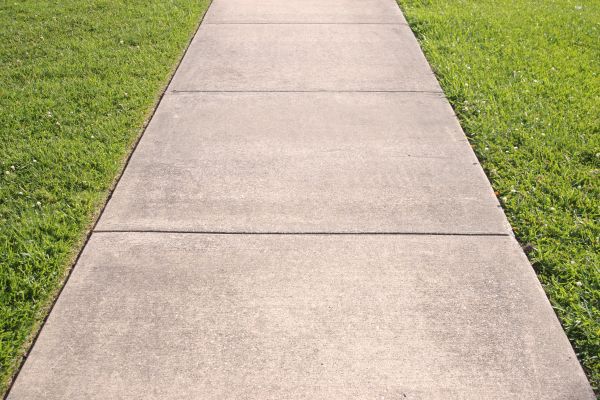 Cost of Sidewalk Service in Peyton