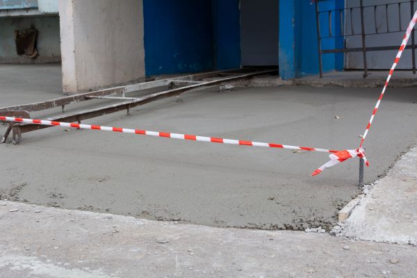 Cost of Garage Concrete Replacement in Peyton