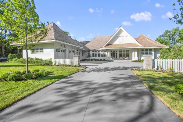 Cost of Driveway Concreting in Peyton