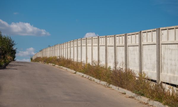 Cost of Cement Fence Installation in Peyton