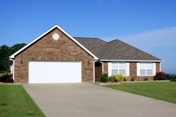 Cost of Driveway Cement Pouring in Peyton