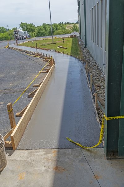 Cost of Concrete Sidewalk Paving in Peyton